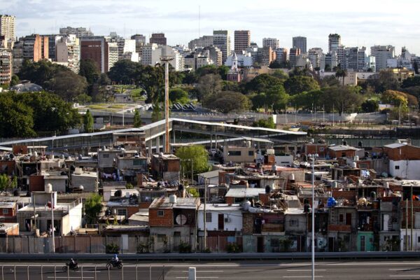«Ciudadanía Porteña»: dejo de pagarse el subsidio a miles de familias