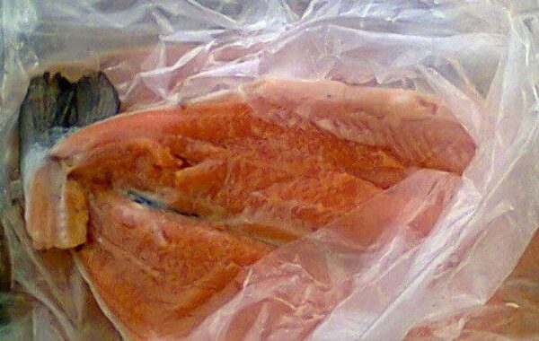 Retiran alimentos congelados asociados con un brote en Europa que causó nueve muertes