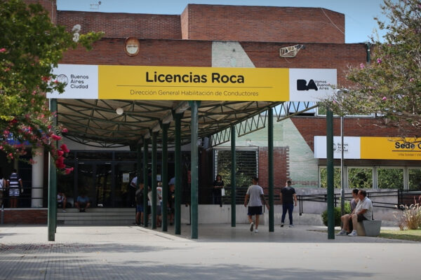 Cómo es el nuevo examen para sacar la licencia de conducir motos en la Ciudad