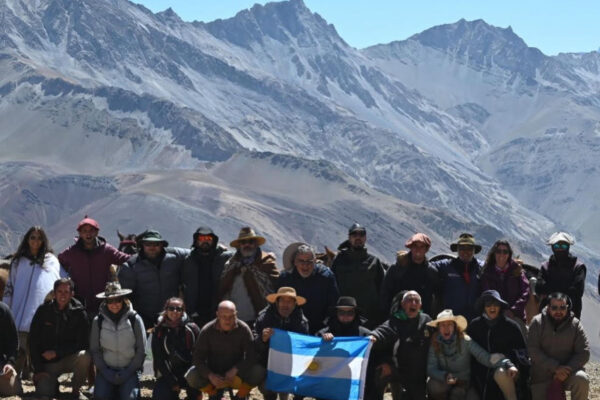 Atravesar el Paso del Planchón para sentir la belleza de Los Andes y encontrar el espíritu del Libertador San Martin